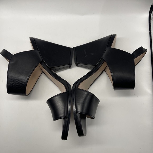 Stuart Weitzman Partilow Black Leather Sandal Sz 8 Wide - Picture 4 of 10